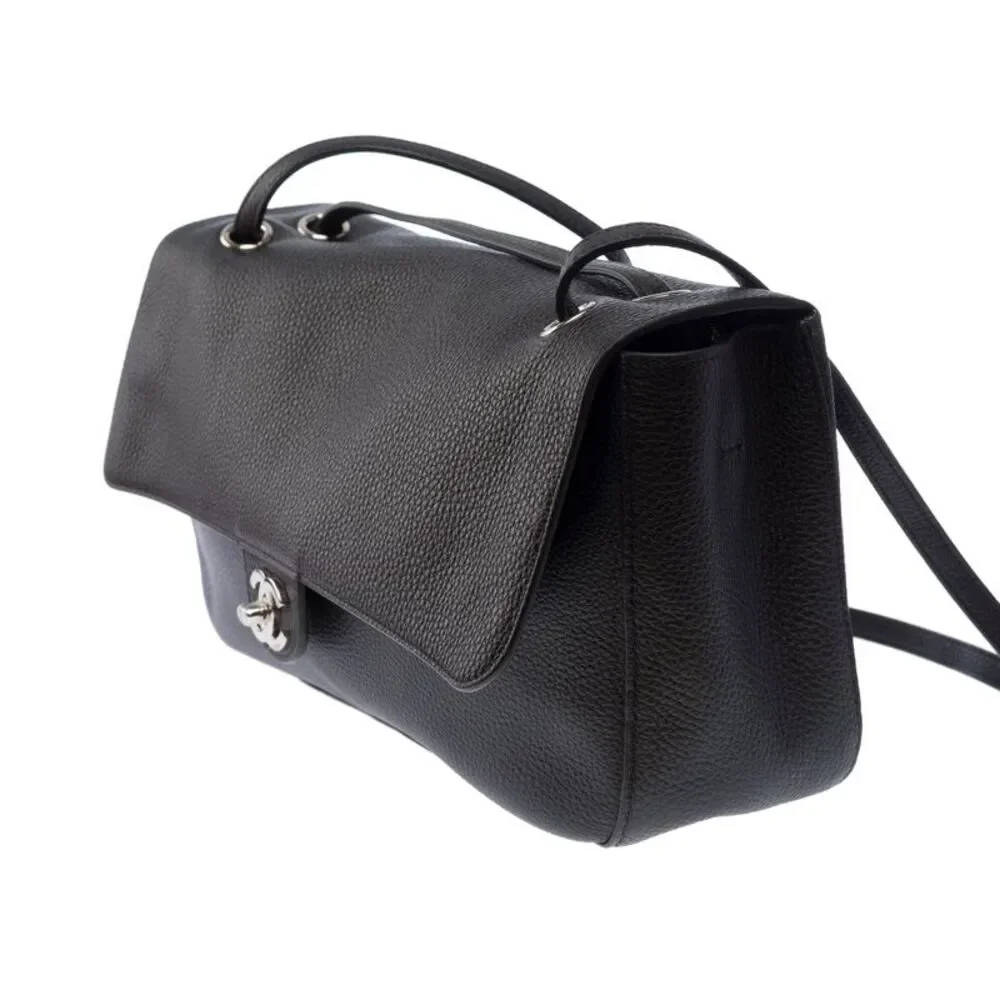 CHANEL Shoulder Bag
